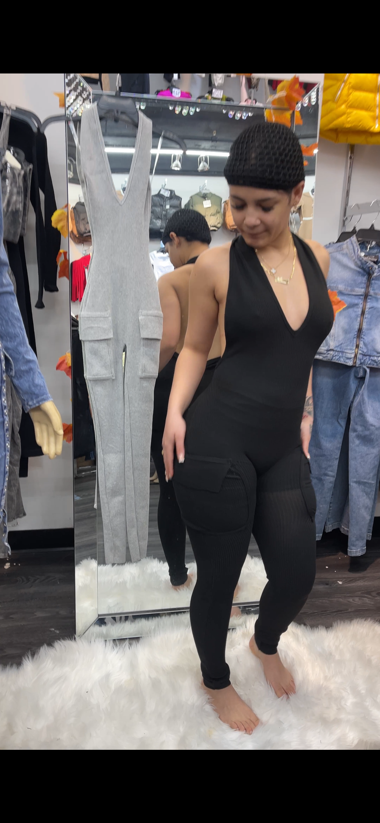 Halter neck jumper with cargo pockets Grey