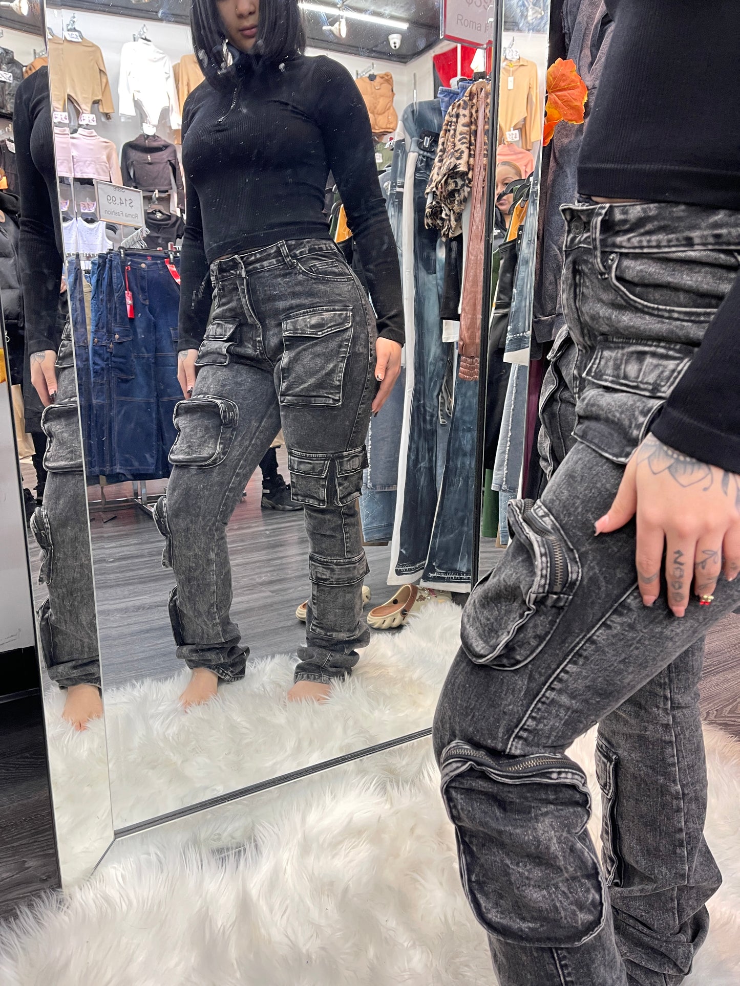 MULTI POCKET STACKED JEANS